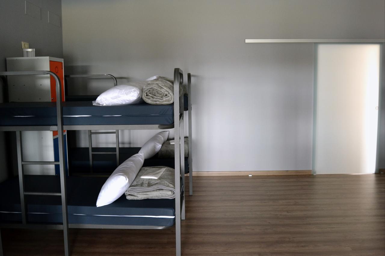 Albergue Alfonso II Melide Eksteriør billede
