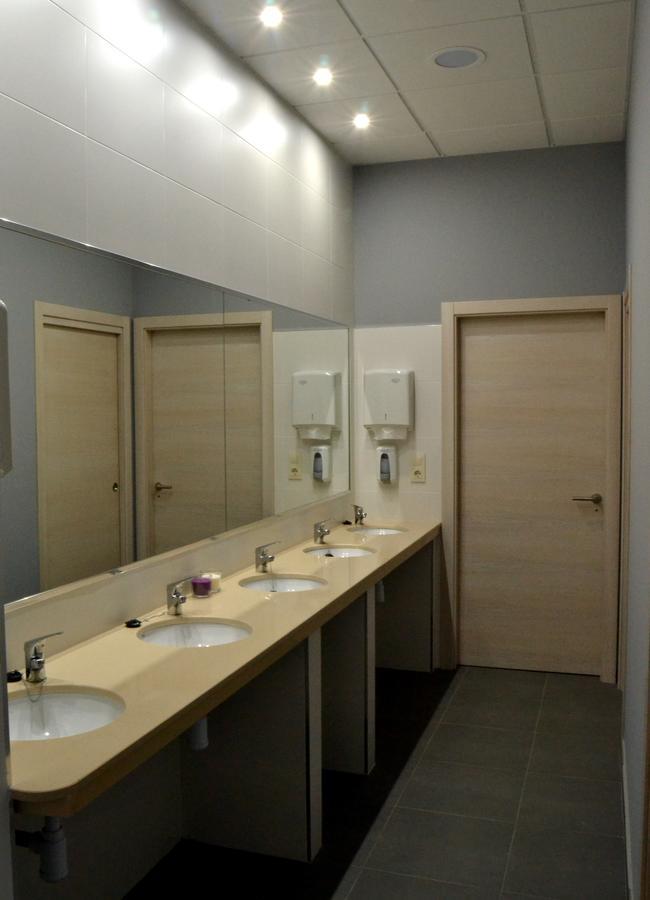 Albergue Alfonso II Melide Eksteriør billede